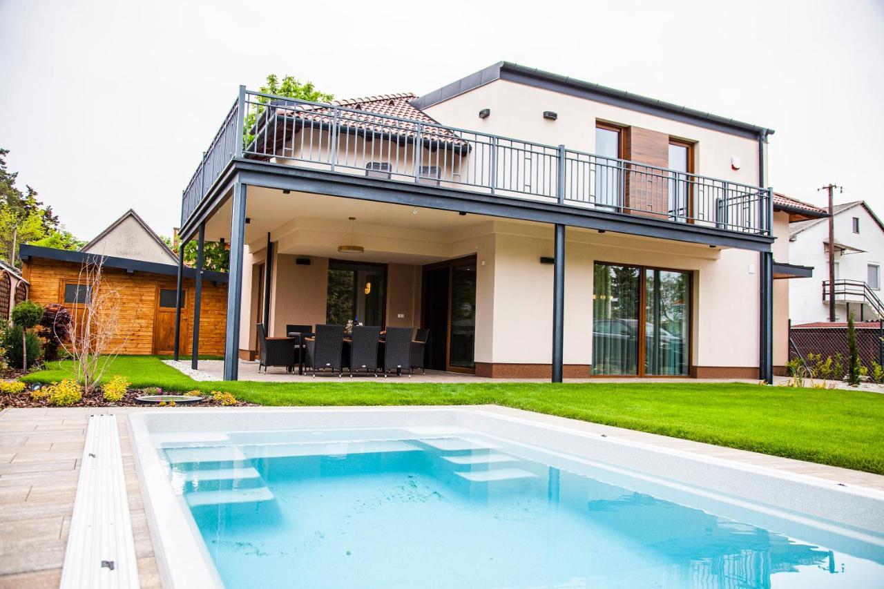 BalaKing Villa Zamardi Bagian luar foto