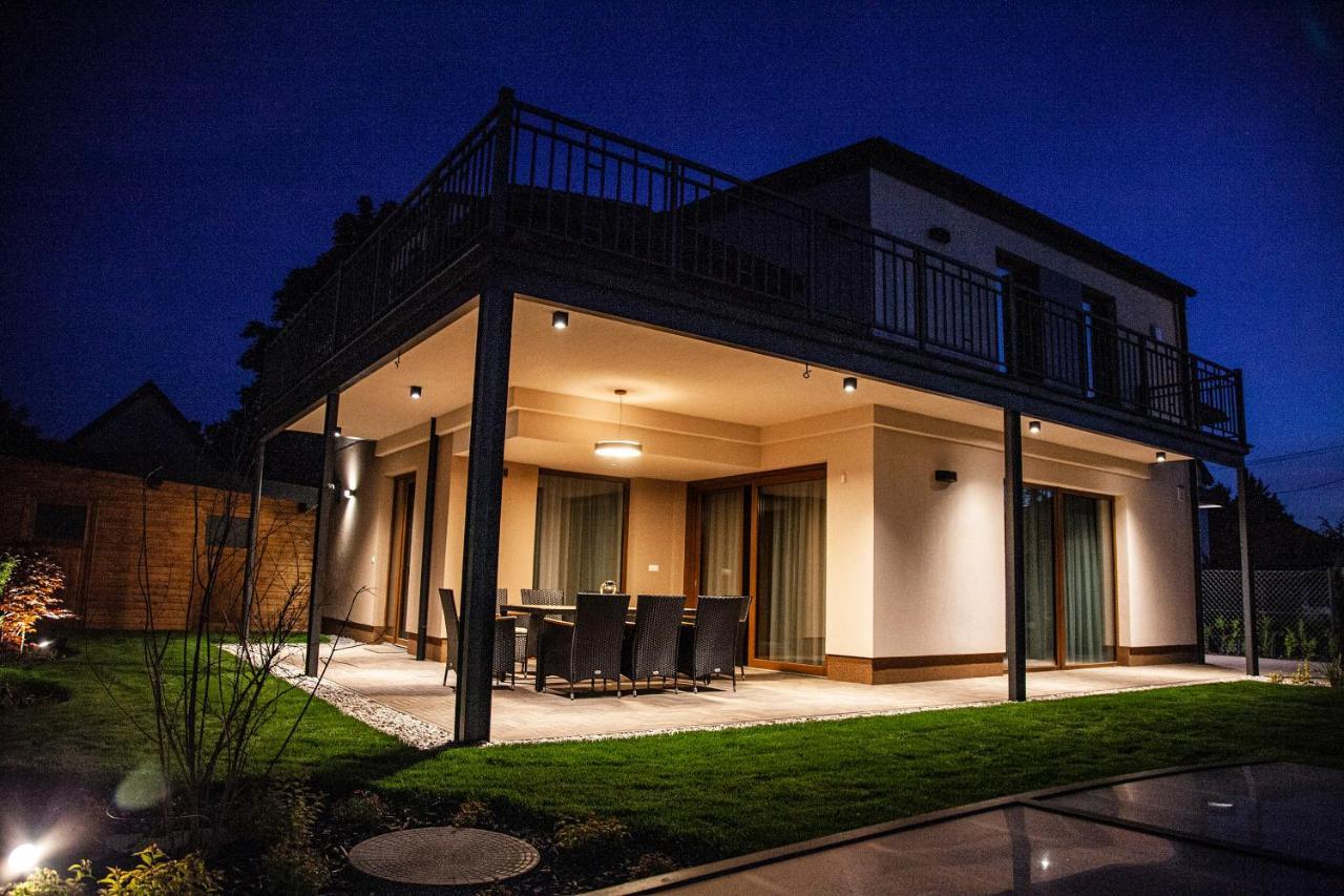 BalaKing Villa Zamardi Bagian luar foto