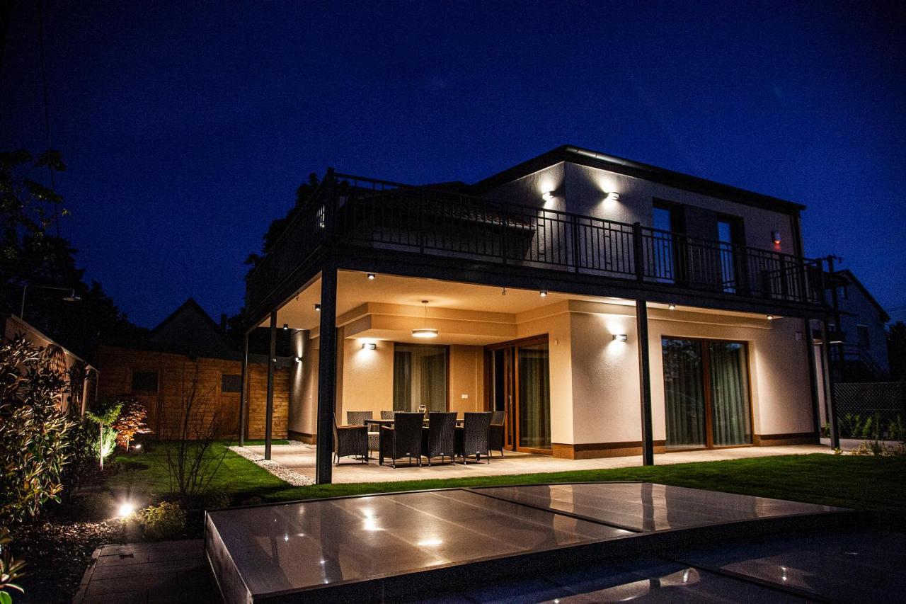 BalaKing Villa Zamardi Bagian luar foto